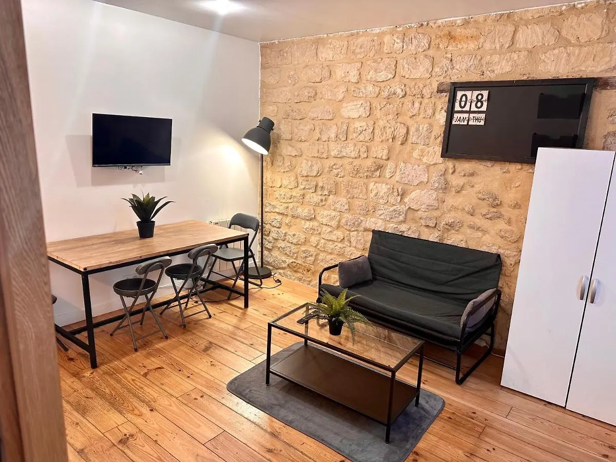 Home Sweet Home Le Chapelais Montmartre Paris